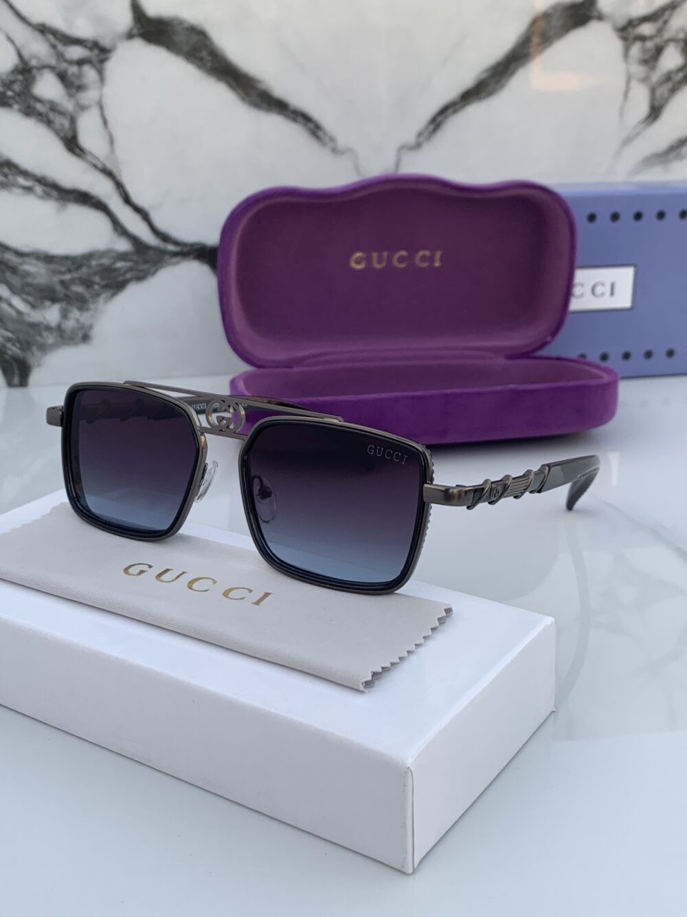 Gucci Unisex Sunglasses 001