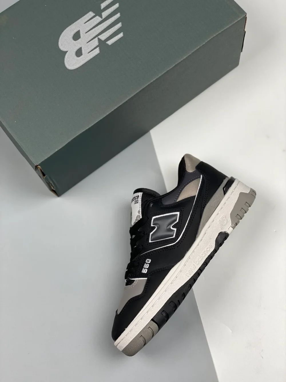 New Balance 550 Black Grey For Sale