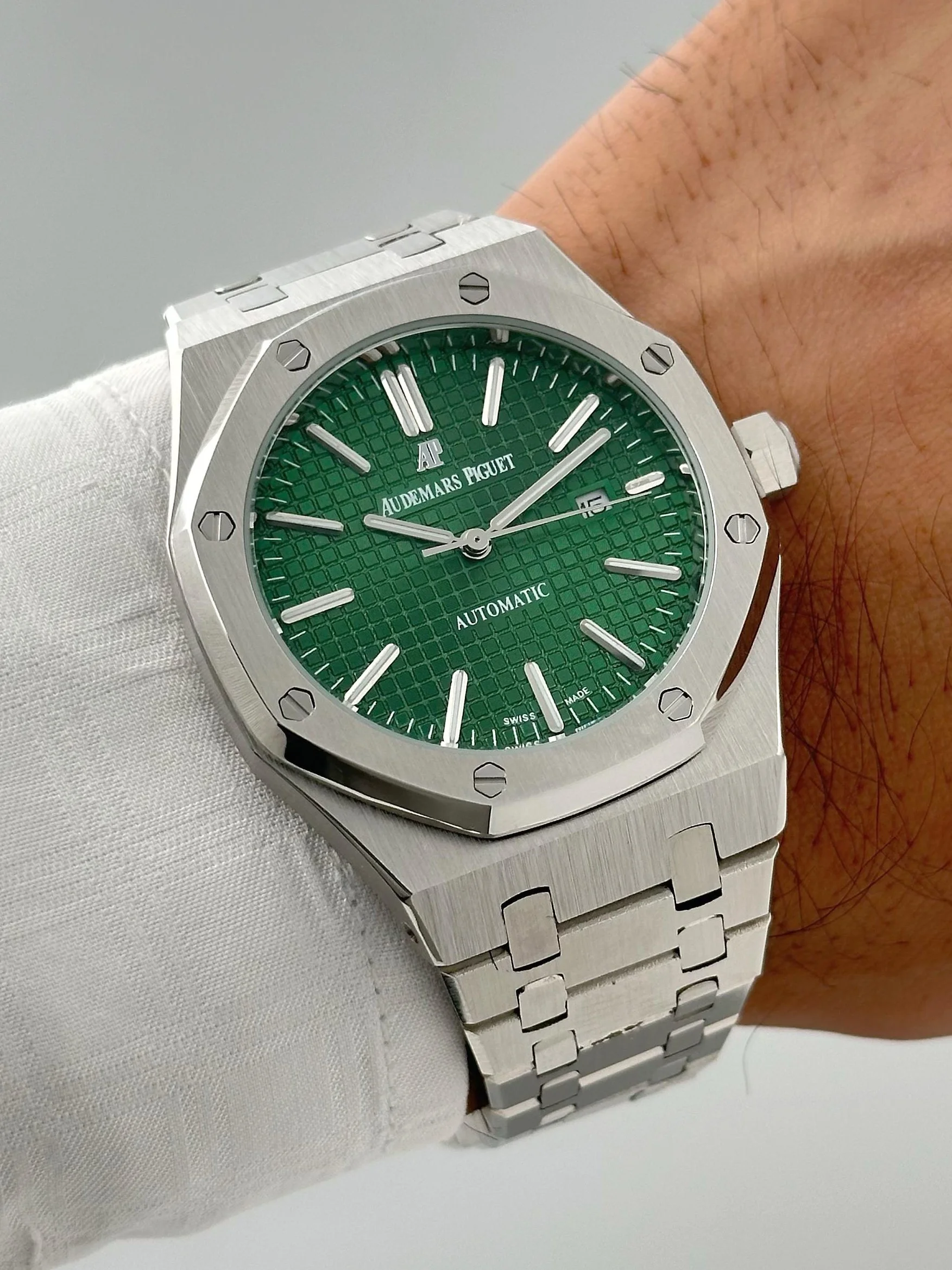 Audemars Piguet Royal Oak Blue Dial Stainless steel 41mm Men's Watch