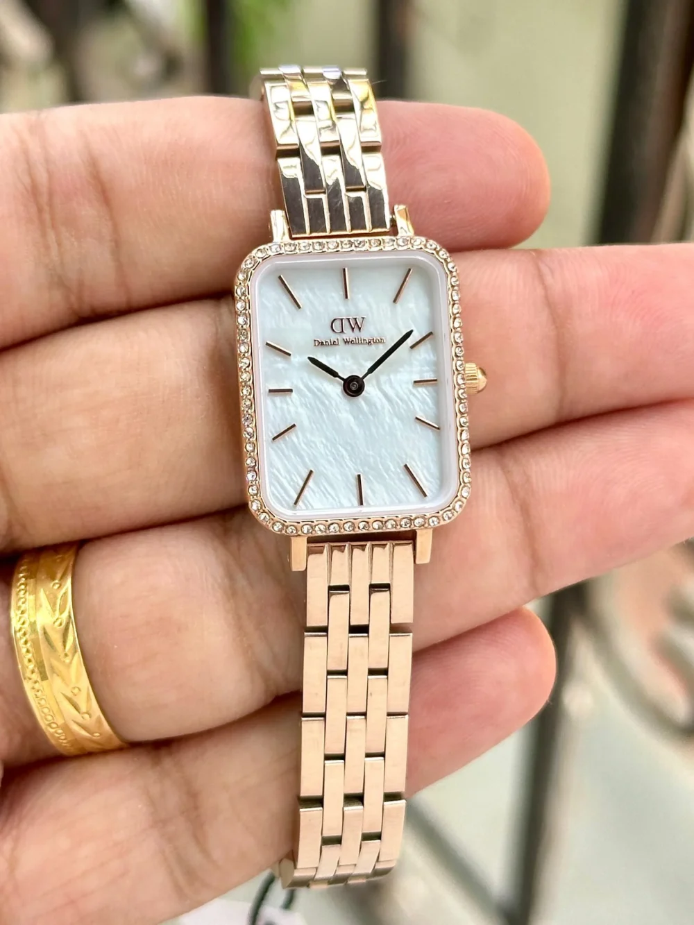 Daniel Wellington Iconic Lumine Bezel 5-Link Melrose Women's Watch