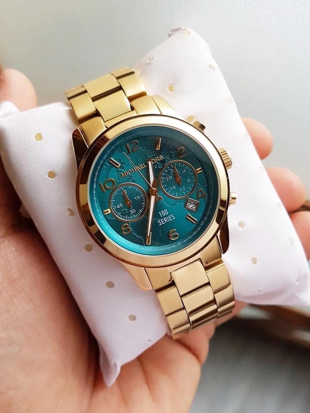 Michael Kors Hunger Stop Turquoise MK5815 Gold 38 MM Women's Watch