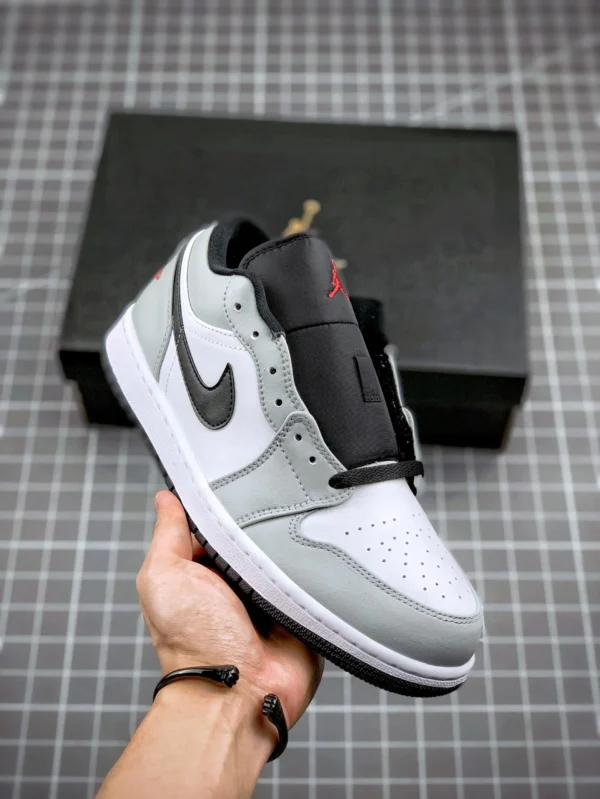 Air Jordan 1 Low Light Smoke Grey Red