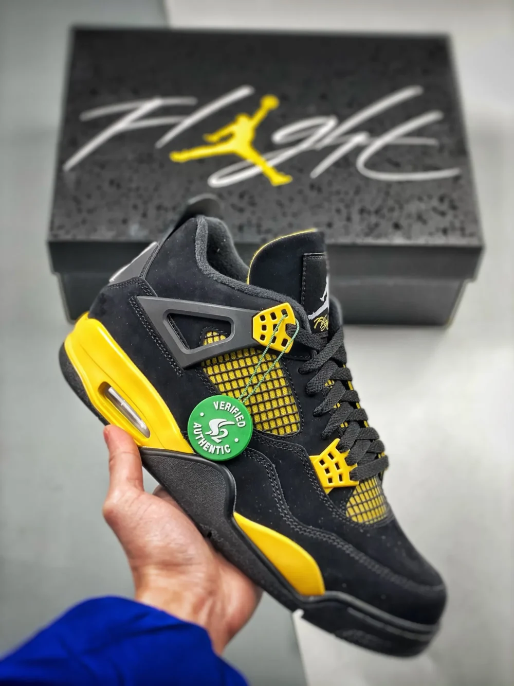 Air Jordan 4 “Thunder 2023” For Sale
