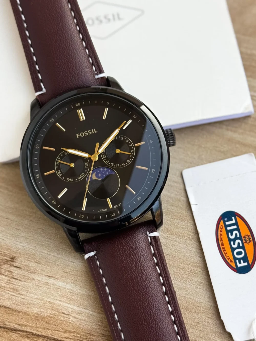 Fossil Brown Leather strap Quartz movement Men's Watch