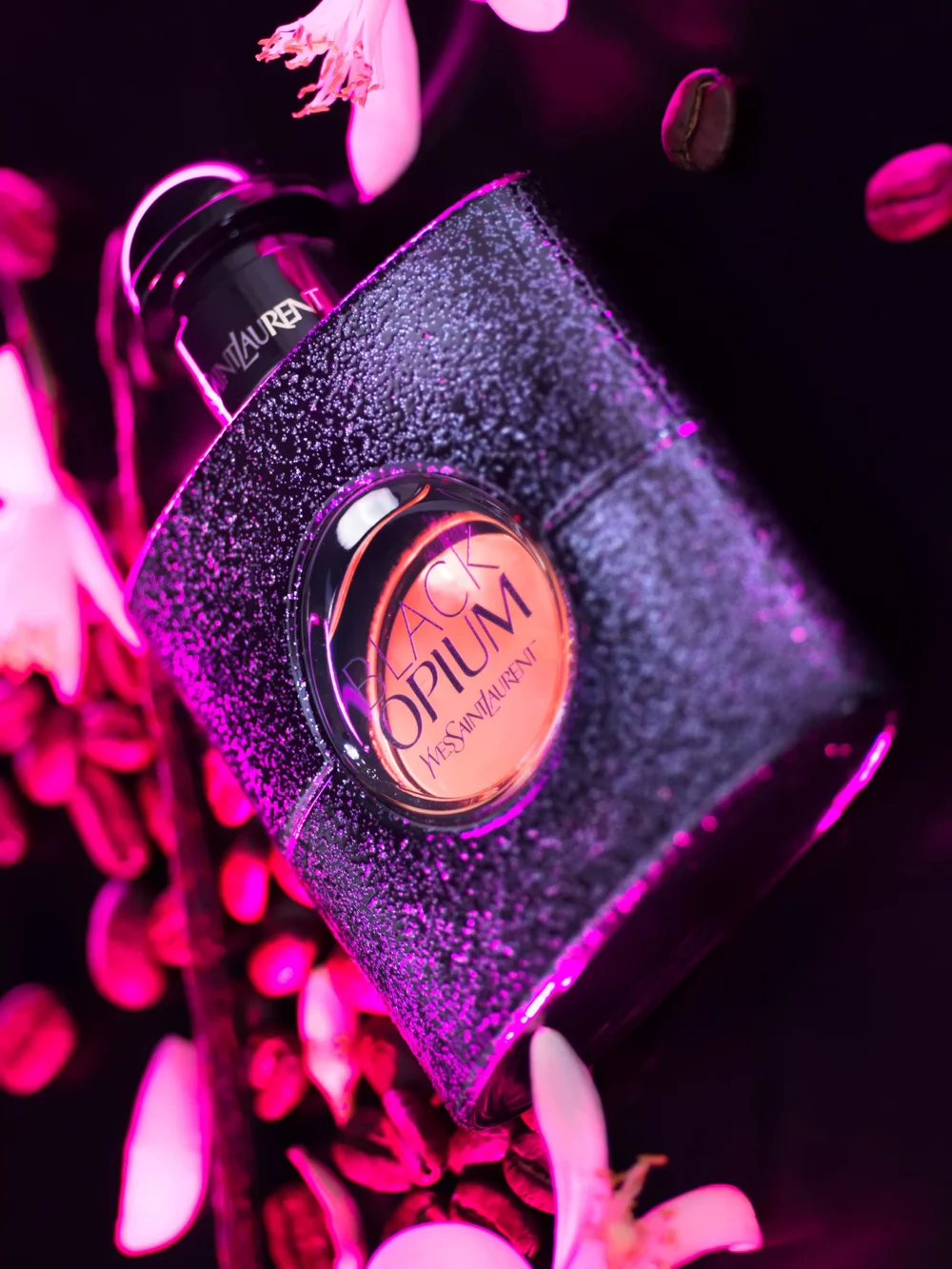 YVES SAINT LAURENT Black Opium Eau de Parfum • 90ml