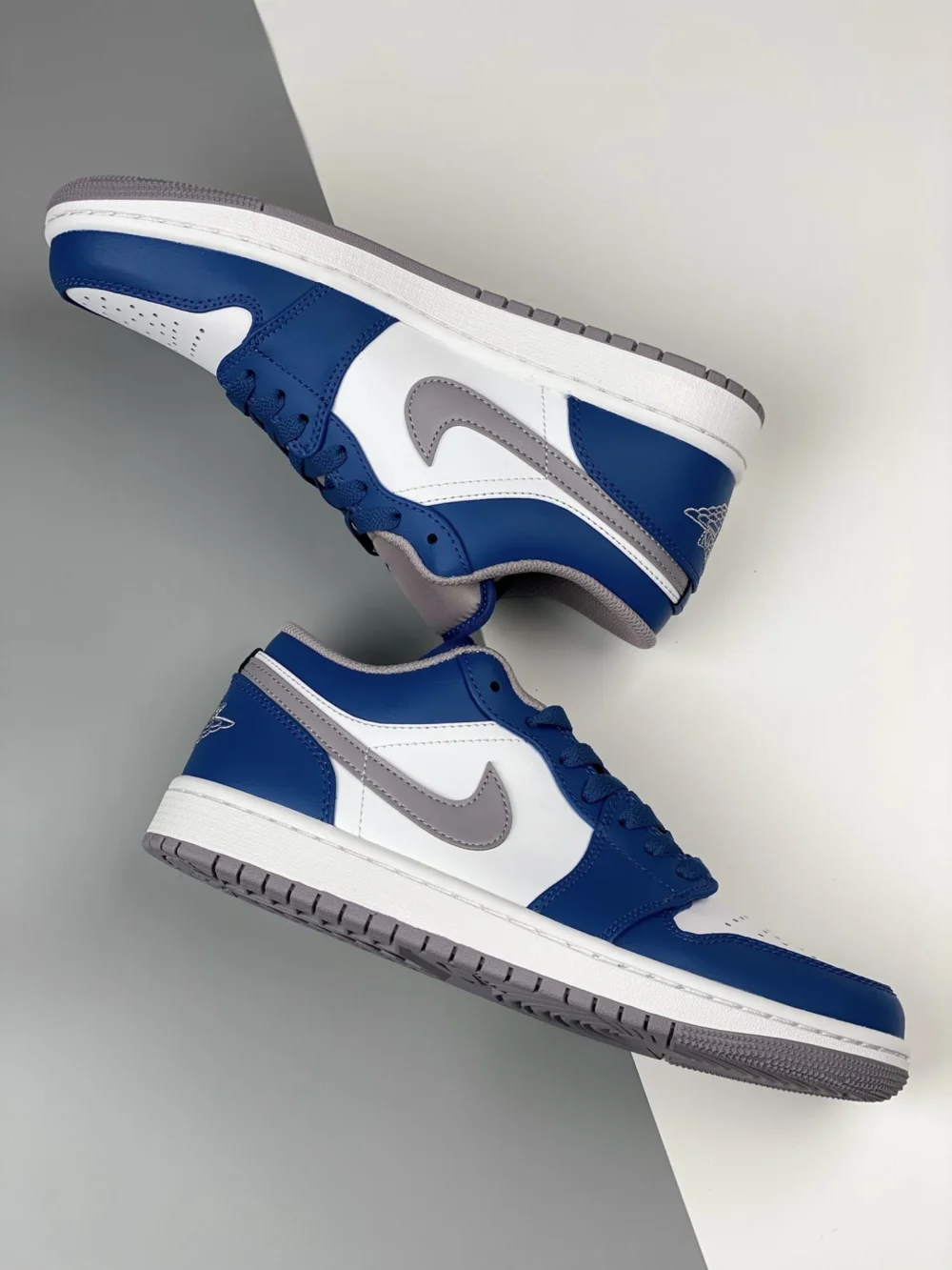 Air Jordan 1 Low True Blue/White/Cement Grey