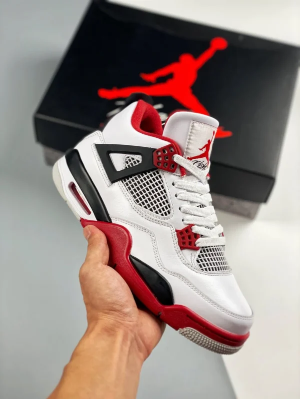 Air Jordan 4 “Fire Red” WhiteFire Red-Black-Tech Grey