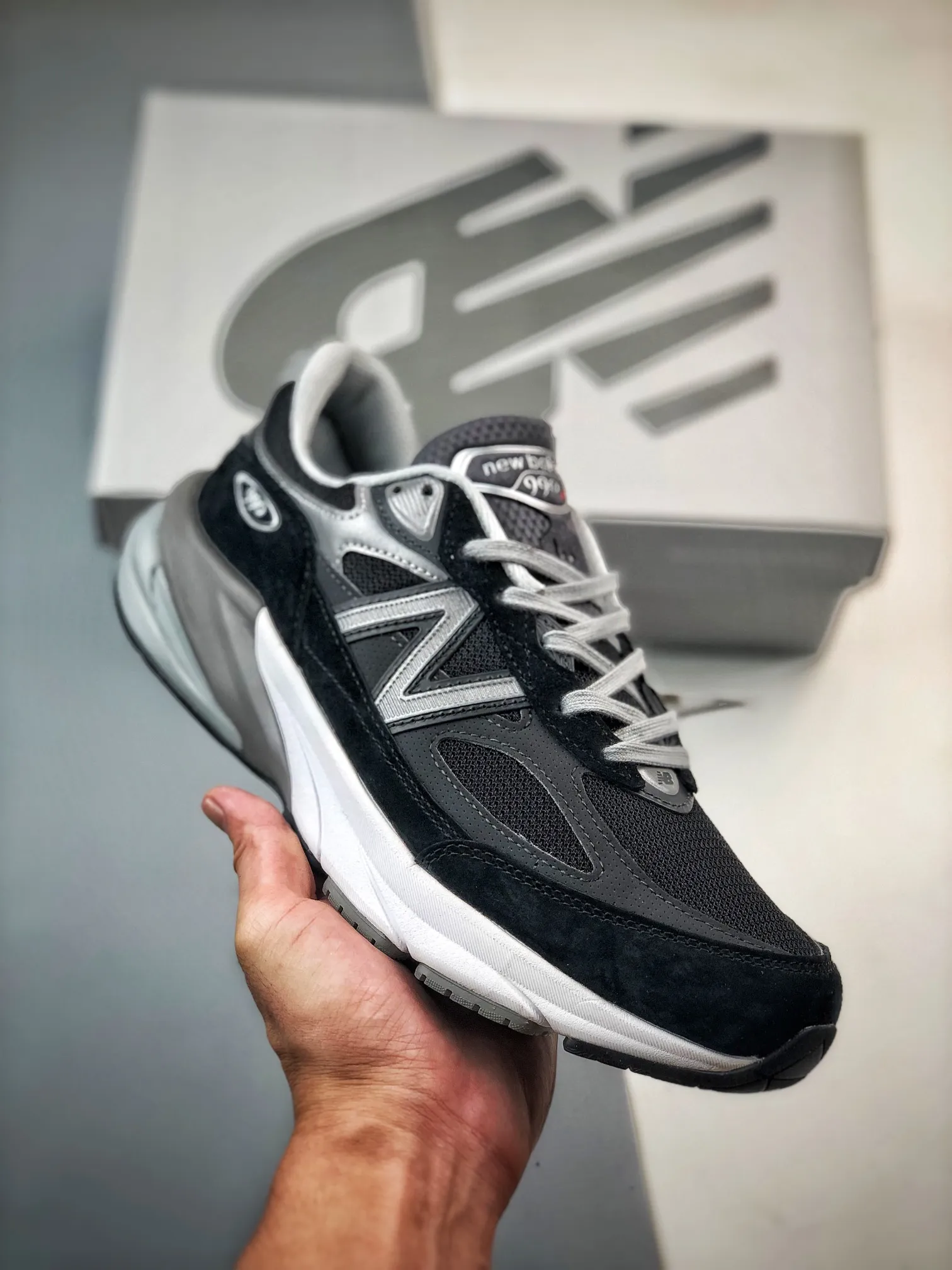 New Balance 990 V6 Black Sneakers