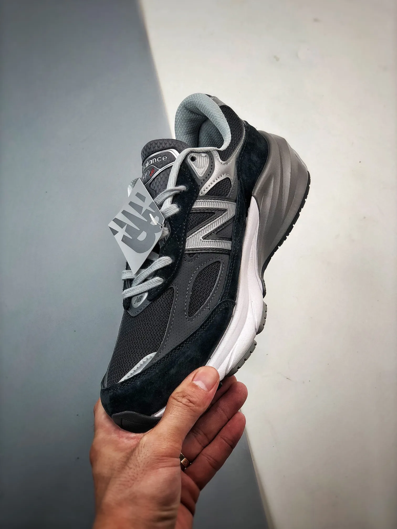 New Balance 990 V6 Black Sneakers