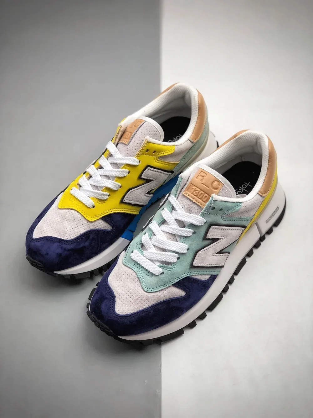 New Balance RC 1300 Tokyo Design