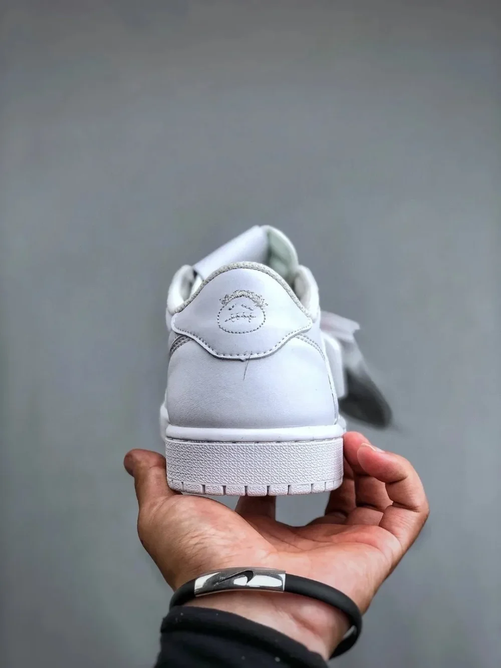 Nike Air Jordan Retro 1 X Travis Scott White Party