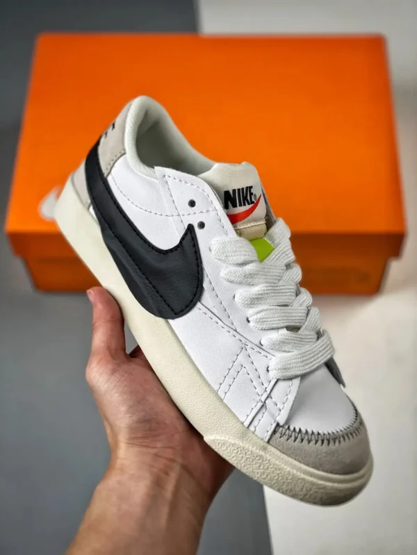 Nike Blazer Low 77 Jumbo White Black
