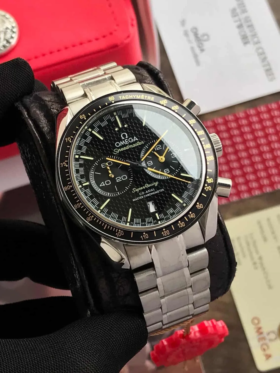 Omega Speedmaster Super Racing Japan Quartz Machine